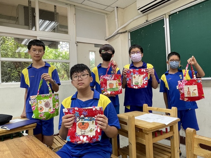 手繪新埔-客家小提袋成果圖片